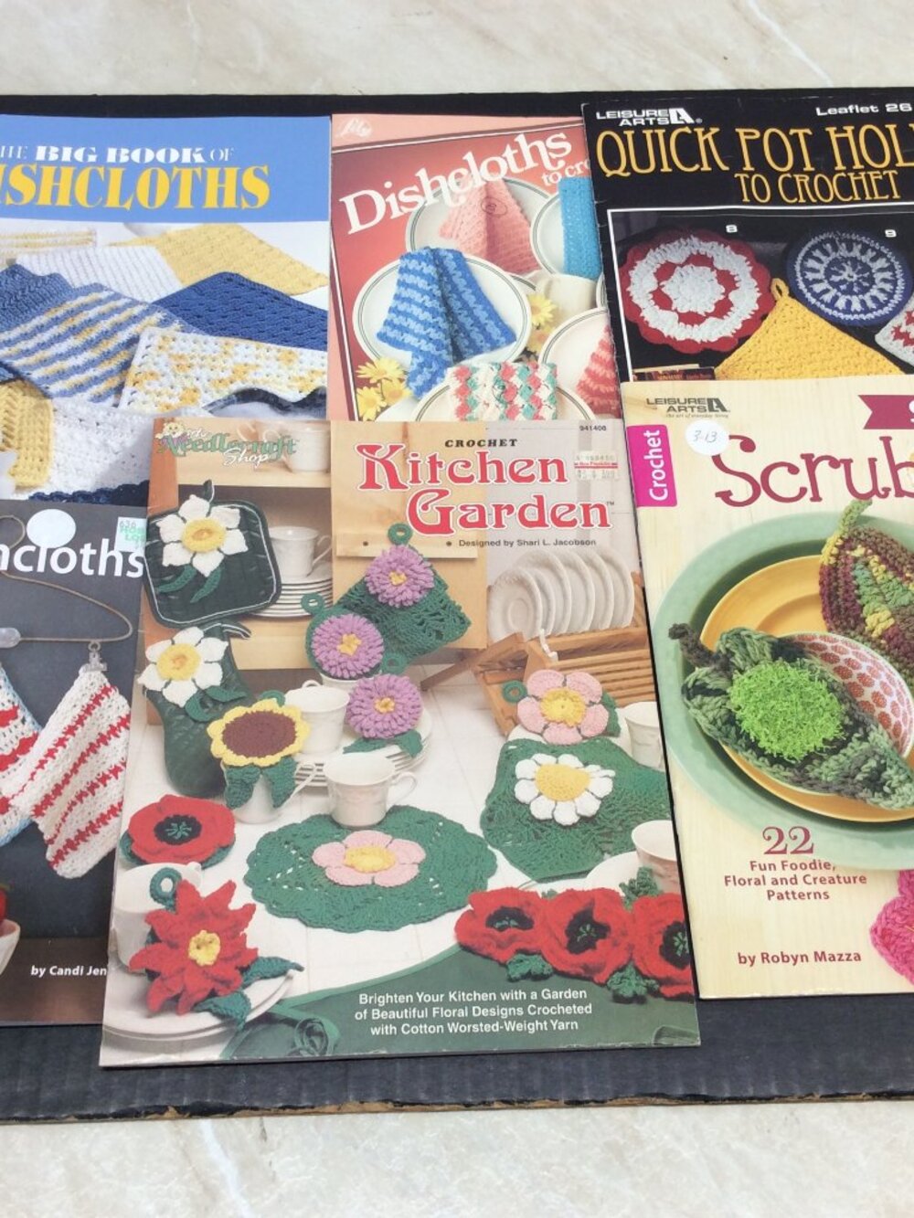 Lot of 6 Crochet Pattern Books Booklets Potholders Dishcloths Scrubbies